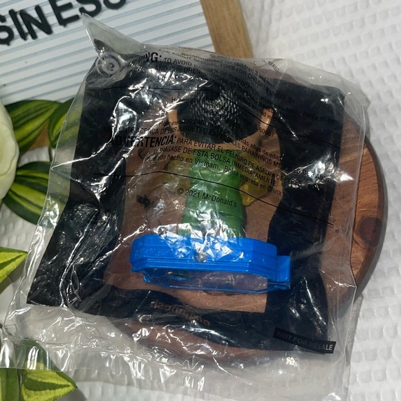 McDonalds Happy Meal #9 Marvel Eternals GILGAMESH 4" Toy - Picture 2 of 2